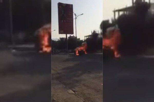 انفجار خودروی بمب گذاری شده در عدن، 2 خبرنگار کشته و زخمی انفجار خودروی بمب گذاری شده در عدن، 2 خبرنگار کشته و زخمی شدند